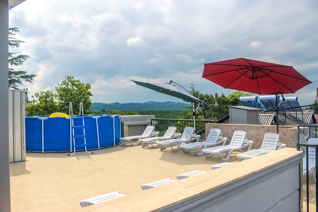 Golden Fleece Hotel Ureki Esterno foto
